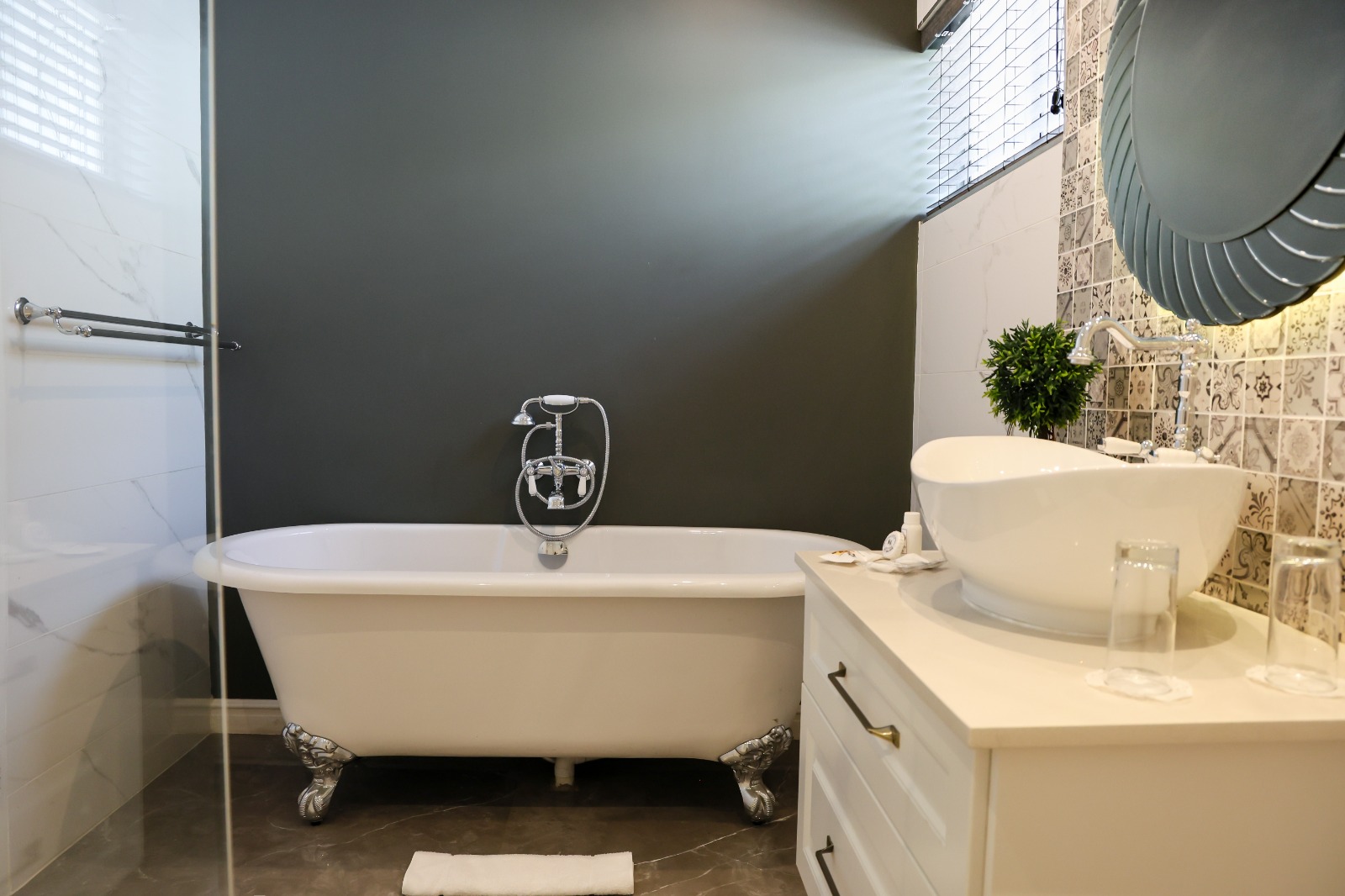 Milner House photo 21