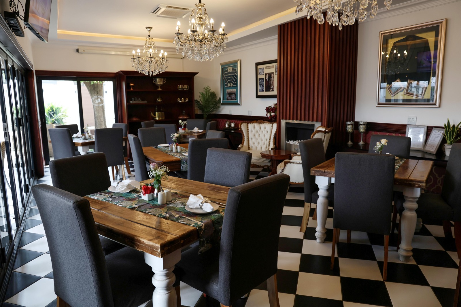 Milner House photo 9